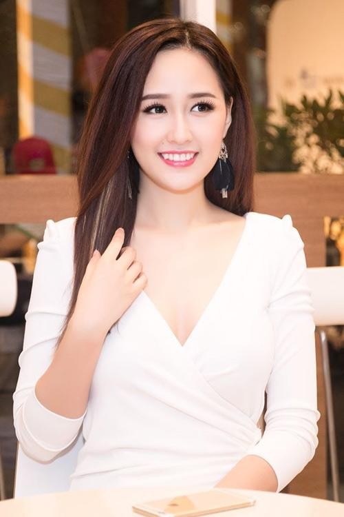 Cứ ngỡ Hoa hậu thường kiêu sa, ngờ đâu Mai Phương Thúy vừa "lầy", vừa đáng yêu đến như vậy ảnh 3