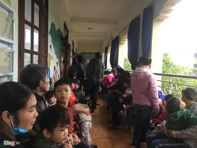 Hàng trăm học sinh tiếp tục được xét nghiệm sán lợn tại Bắc Ninh ảnh 2