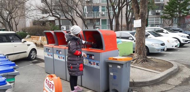 Sống ở Hàn: "Tẩu hỏa nhập ma" khi học cách phân loại rác ảnh 1