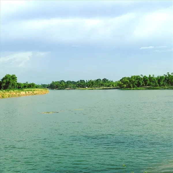 Tìm về chốn thơ mộng và bình yên xứ Huế, cũng là nơi bấm máy phim "Mắt biếc" ảnh 4