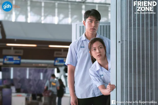 Gửi lời chào fan Việt, mỹ nam “Friend Zone” không quên ngợi khen Chi Pu ảnh 2