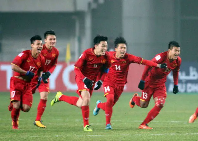 Đội tuyển Việt Nam vươn lên vị trí 98 trên BXH FIFA ảnh 1