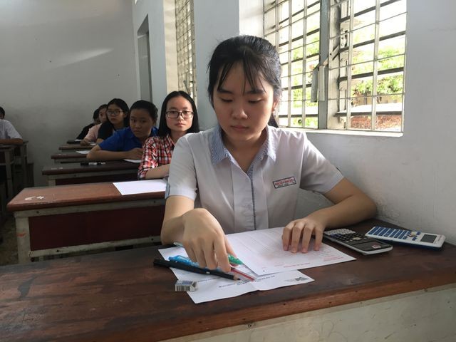 Thí sinh thi cả hai đợt đánh giá năng lực thì dùng kết quả cao hơn để xét tuyển ảnh 2