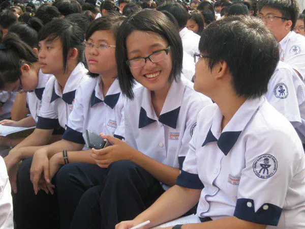 TPHCM: Trường Trần Đại Nghĩa hủy lớp 10 chuyên Tin năm học 2019-2020 ảnh 1