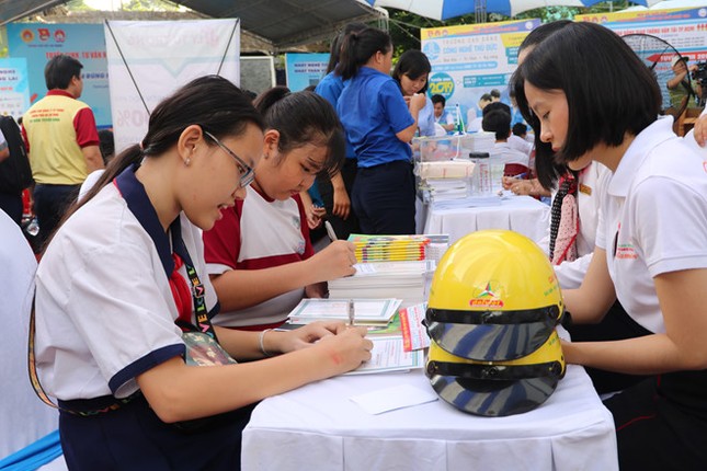 Nhiều trường cao đẳng tuyển học sinh tốt nghiệp THCS ảnh 1