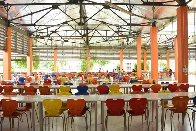 Những điều dễ thương "đốn tim" các bạn sinh viên ở Đại học FPT ảnh 7