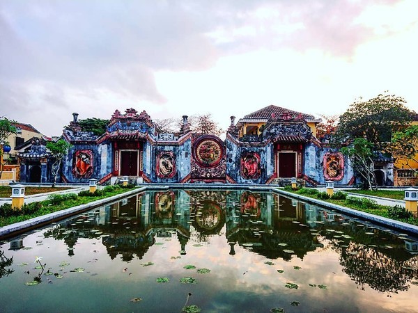 Bức bích hoạ Trung Hoa thu nhỏ giữa lòng Hội An trở thành điểm check-in hot nhất Hè này ảnh 1