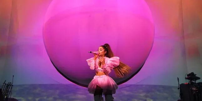 Taylor Swift, Ariana Grande, BTS... lọt TOP 100 người có ảnh hưởng lớn nhất thế giới ảnh 3