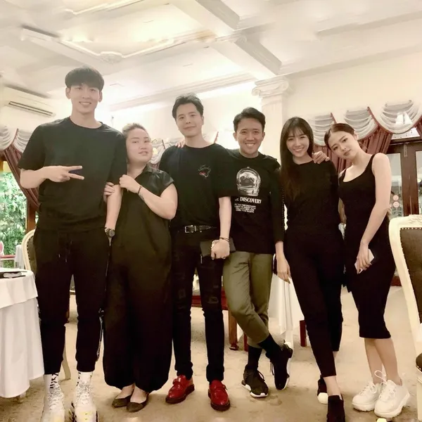 Giữa tin đồn tình cảm, Liz Kim Cương gây chú ý khi xuất hiện trong tiệc sinh nhật Trịnh Thăng Bình ảnh 4