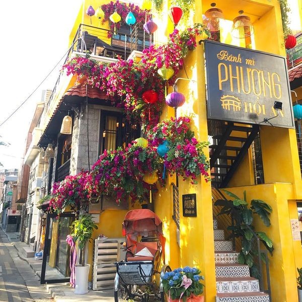 Bánh mỳ Phượng đã có mặt tại Hàn Quốc, giới trẻ ùn ùn kéo đến check-in ảnh 3