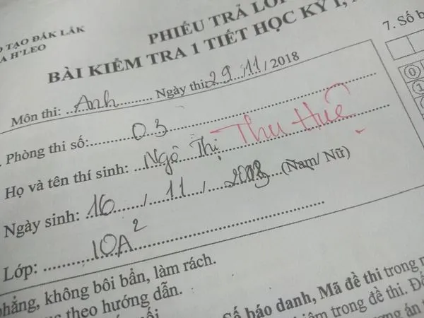 Những khoảnh khắc "mất não" hài hước khiến bạn gật gù: "Ừ đúng, chỉ có thể là học sinh" ảnh 6