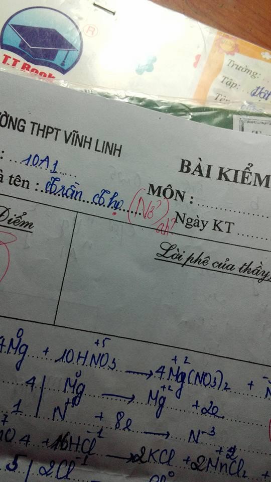 Những khoảnh khắc "mất não" hài hước khiến bạn gật gù: "Ừ đúng, chỉ có thể là học sinh" ảnh 7