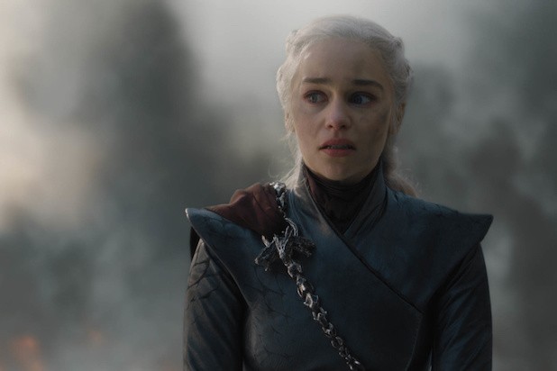 Mùa cuối "Game of Thrones" gây tranh cãi dữ dội vì phi logic, "đầu voi đuôi chuột" ảnh 2