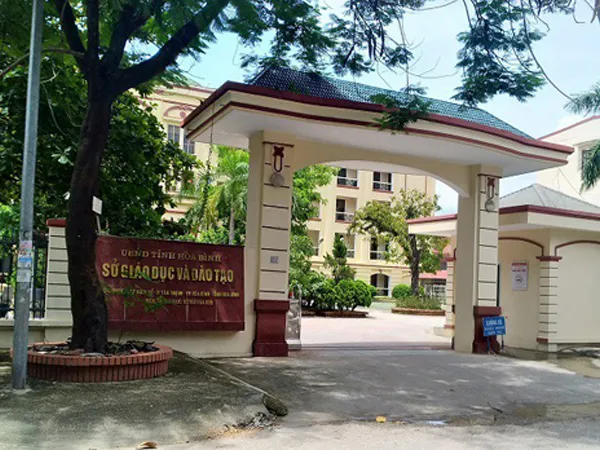 Vụ gian lận điểm thi ở Hòa Bình: Bắt Phó trưởng phòng khảo thí ảnh 2