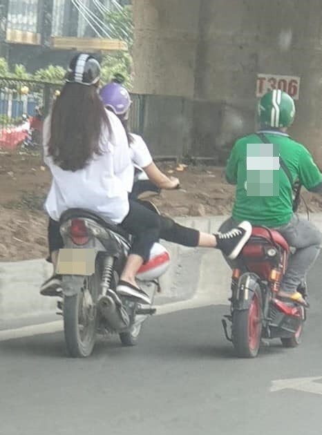 Câu chuyện "lộc lá" ngày nắng nóng: Đặt xe máy đi làm nhưng được ngay ô tô đến đón ảnh 3
