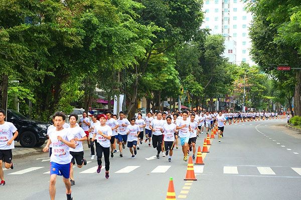 Chơi gì cuối tuần: Teen Hà Nội "quẩy" cùng tiệc EDM, teen Sài Gòn đắm chìm trong nhạc giao hưởng ảnh 5