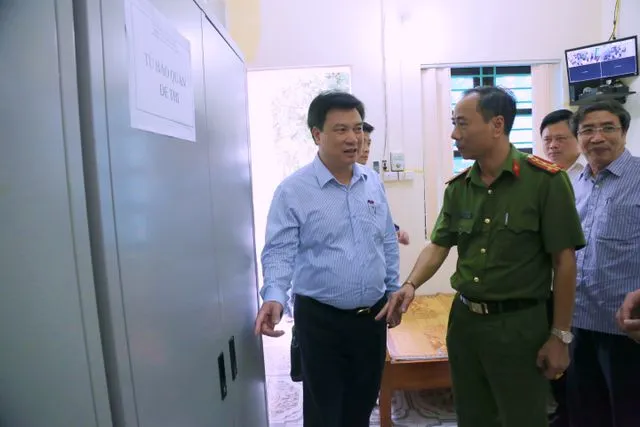 Thứ trưởng Bộ GD-ĐT: Đề thi THPT quốc gia 2019 có nhiều tính ứng dụng thực tiễn ảnh 2