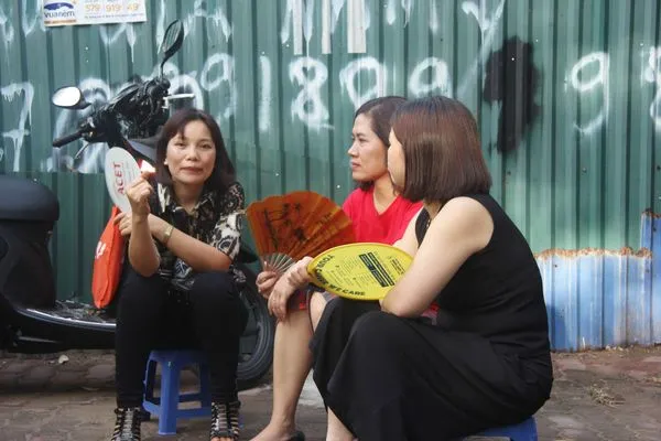 Thi THPT Quốc gia 2019: 150 phút "căng não" của các sĩ tử với bài thi tổ hợp KHTN ảnh 6