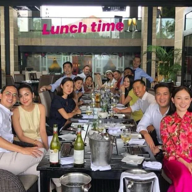 Sau nhiều đồn đoán, Phillip Nguyễn cuối cùng đã công khai thể hiện tình cảm đầy ngọt ngào với Linh Rin? ảnh 1