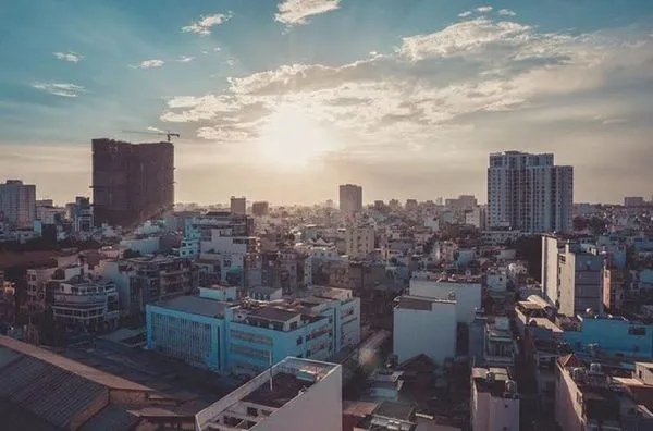 Top 5 quán cà phê "nóc nhà" view "khủng", ngắm toàn cảnh Sài Gòn thu hút giới trẻ ảnh 10