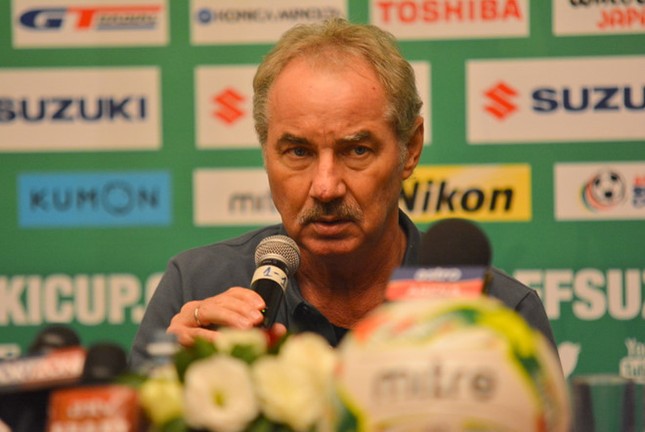 HLV Riedl: "Tuyển Indonesia khó mà kiếm được điểm nào từ Việt Nam" ảnh 1