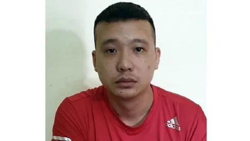 Khởi tố đối tượng tát 3 nữ giáo viên và bắt quỳ gối trước lớp học ảnh 1