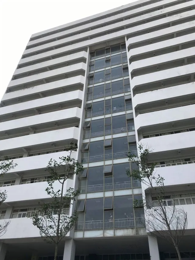 Nam sinh rơi từ tòa nhà 13 tầng trong trường Đại học Kiến Trúc xuống đất tử vong ảnh 3