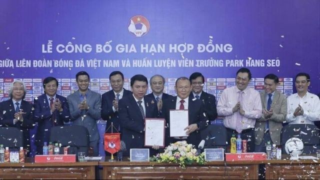 Báo Thái đưa tin lương mới của HLV Park Hang Seo ở mức 1,2 triệu USD/năm ảnh 1