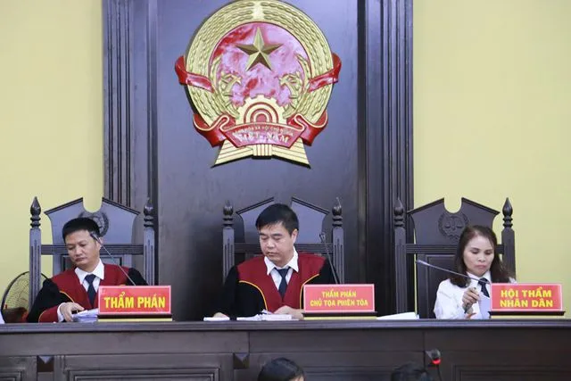 Công khai danh tính 46 đảng viên có con được nâng điểm ở Sơn La ảnh 1