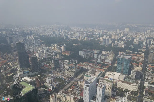 Bầu trời mịt mù khói bụi vào thời điểm TP.HCM ô nhiễm thứ 4 thế giới ảnh 2