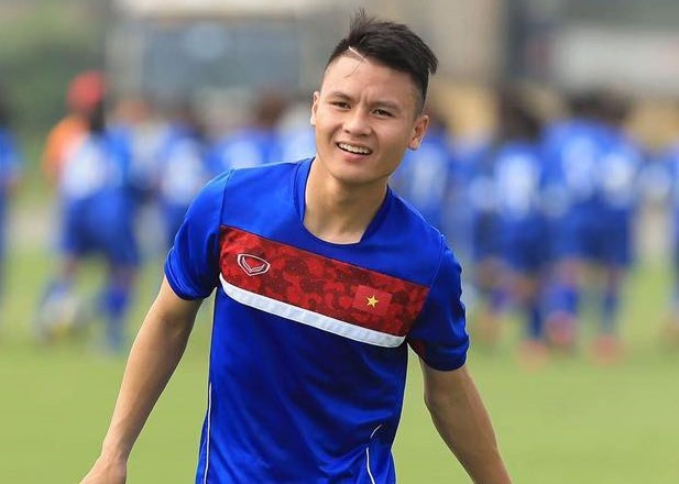 Quang Hải, Đức Chinh, Bùi Tiến Dũng hay hội các cầu thủ thích khoe giọng hát ảnh 1