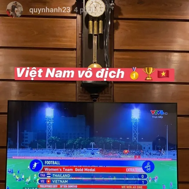 Quang Hải chúc mừng, Đức Huy muốn mời tuyển nữ Việt Nam đi ăn bún đậu ảnh 6