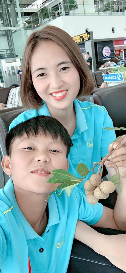 Những cặp bạn thân được chú ý trong tuyển bóng đá nữ Việt Nam ảnh 9