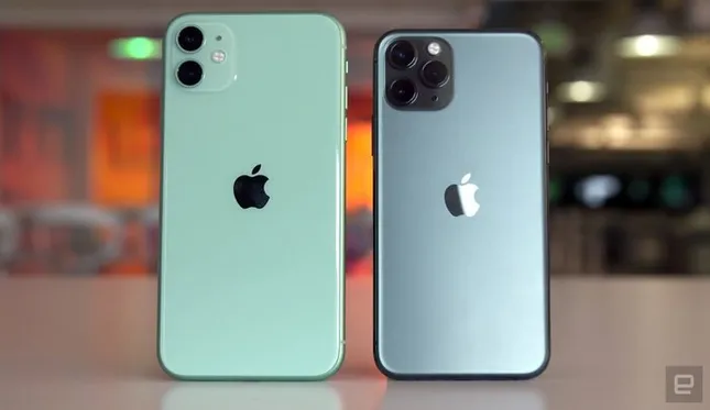 iPhone 11 giảm giá tại Việt Nam trên cả thị trường chính hãng và xách tay ảnh 1