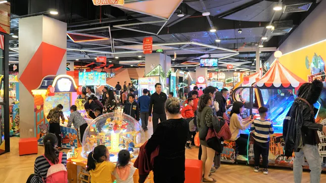 Noel không có gấu? Khám phá ngay khu vui chơi "chất lừ" ở Hà Nội để quên nỗi cô đơn! ảnh 1