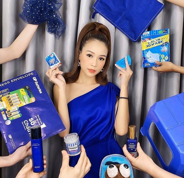 Đập hộp, dọn rác, khoe ảnh 10 năm và các thử thách nổi bật năm 2019 ảnh 10