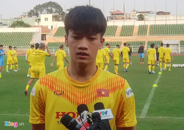 Hoàng Đức: "Thầy Park cho U23 Việt Nam luyện thêm sơ đồ 3-5-2" ảnh 1