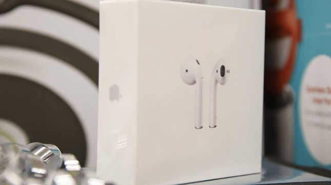HOT: Apple sẽ mở rộng sản xuất tai nghe AirPods tại Việt Nam ảnh 1