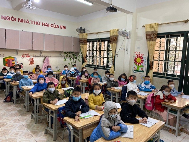 Đình chỉ công tác, buộc thôi việc với GV dạy thêm trong dịp nghỉ tránh dịch ảnh 1