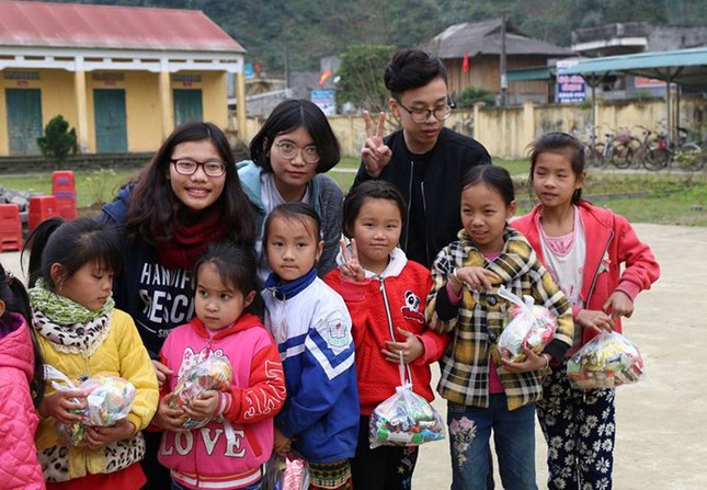 Tet Donation 2020: Cùng "biệt đội giải cứu thức ăn" mang yêu thương đến người khó khăn ảnh 4
