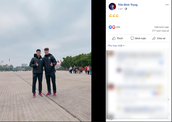 Các cầu thủ Việt động viên Duy Mạnh cố gắng để vượt qua chấn thương ảnh 2