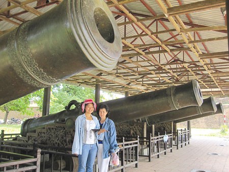 Lạ lùng những ông thần súng - ảnh 3
