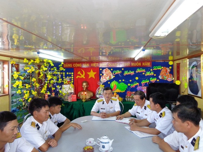 Lữ đoàn tàu không số đón xuân - ảnh 6