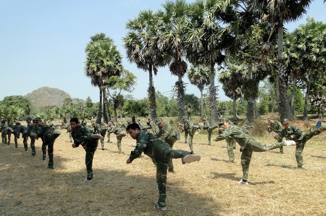 Biên phòng An Giang trấn áp tội phạm vùng biên - ảnh 5