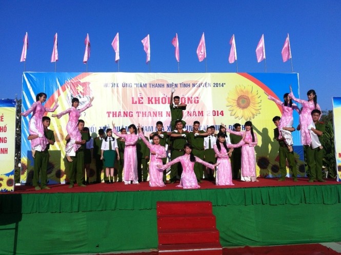 Hào hứng khởi động ‘Tháng thanh niên 2014’ - ảnh 1