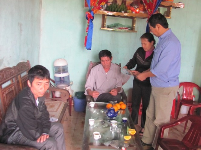 Bắt kẻ dùng cối đánh con gái 3 tuổi tử vong - ảnh 2