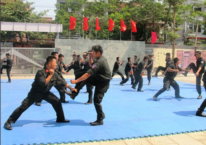 Cảnh sát cơ động Đà Nẵng lộ tuyệt kỹ võ công - ảnh 4