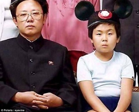 Lần đầu tiết lộ ảnh Kim Jong Un lúc 4 tuổi - ảnh 2