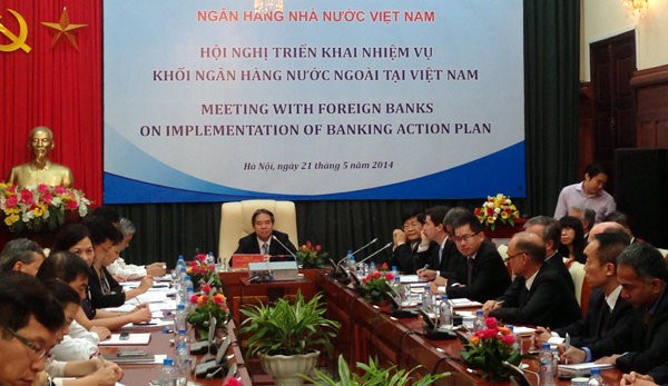 Ngân hàng ngoại muốn làm ăn lâu dài tại Việt Nam - ảnh 1