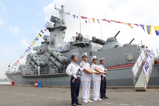 Ngắm hai tàu pháo tên lửa đầu tiên do Việt Nam đóng - ảnh 8
